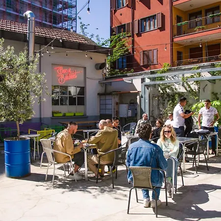 Bovisa Urban Garden بيت شباب