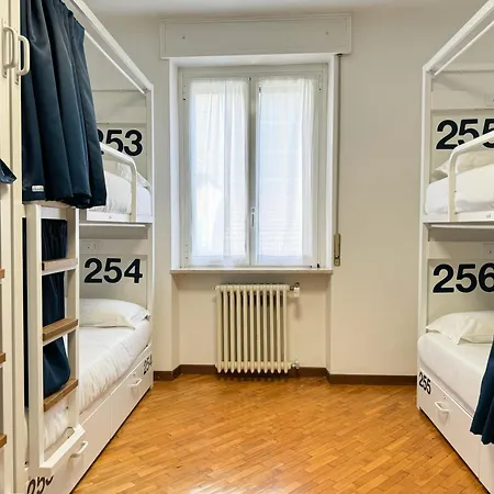 ホステル Bovisa Urban Garden ミラノ