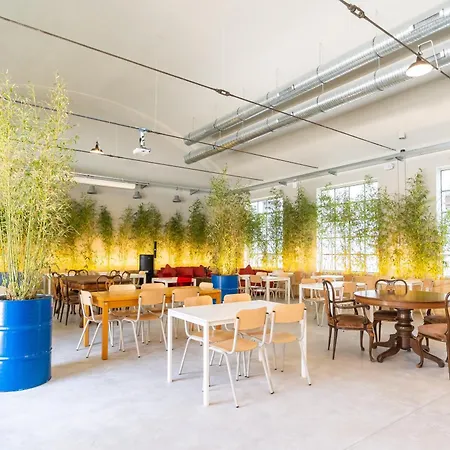 ホステル Bovisa Urban Garden