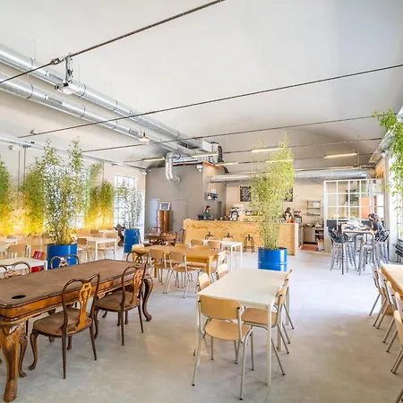 Bovisa Urban Garden بيت شباب