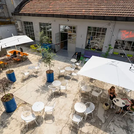 Bovisa Urban Garden Hostel