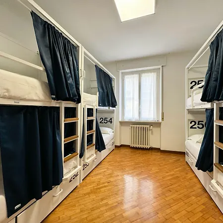 Bovisa Urban Garden ホステル